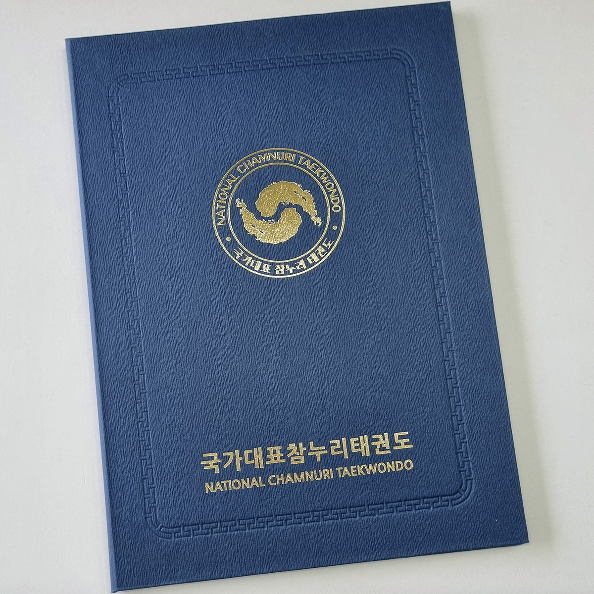 네이비 나뭇결패턴 상장케이스 세로형 SC000760
